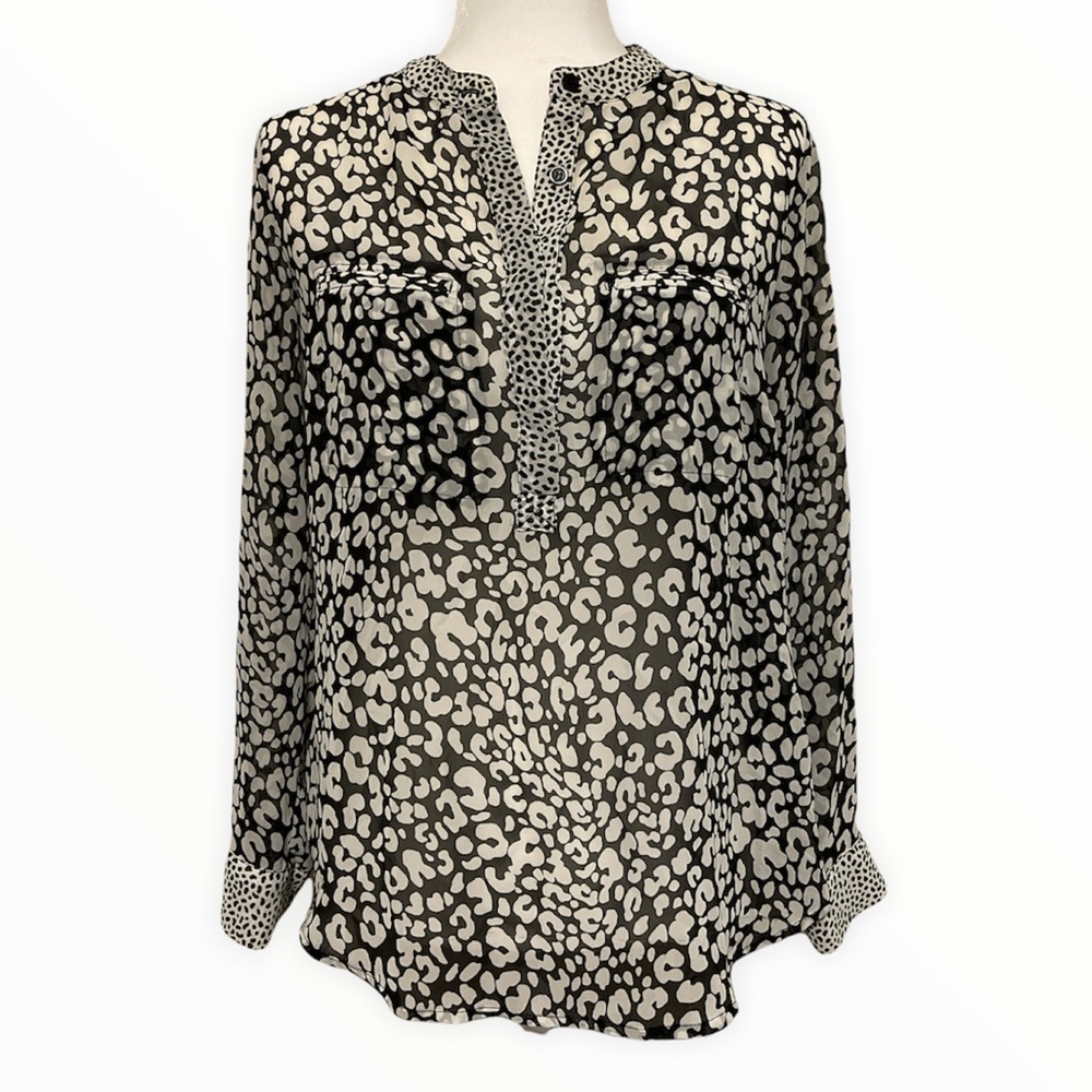 a.n.a Petite Leopard Blouse Petite Medium